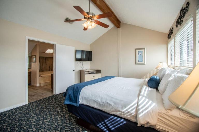 Hotel The Landing At Seven Coves Willis Exterior foto